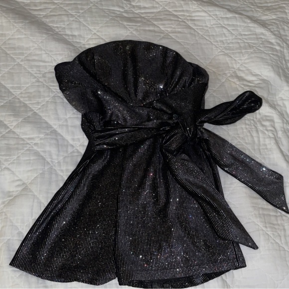 Luxxel Sparkling Glitter Black Strapless Boutique Romper! - Picture 3 of 10